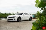Chevrolet Camaro SS on Vossen Wheels (VFS1) 2017 года